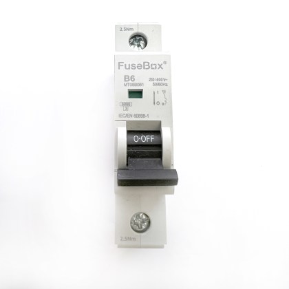 Fusebox CP Circuit Protection MT06B061 B6 6A 6 Amp MCB Circuit Breaker Type B